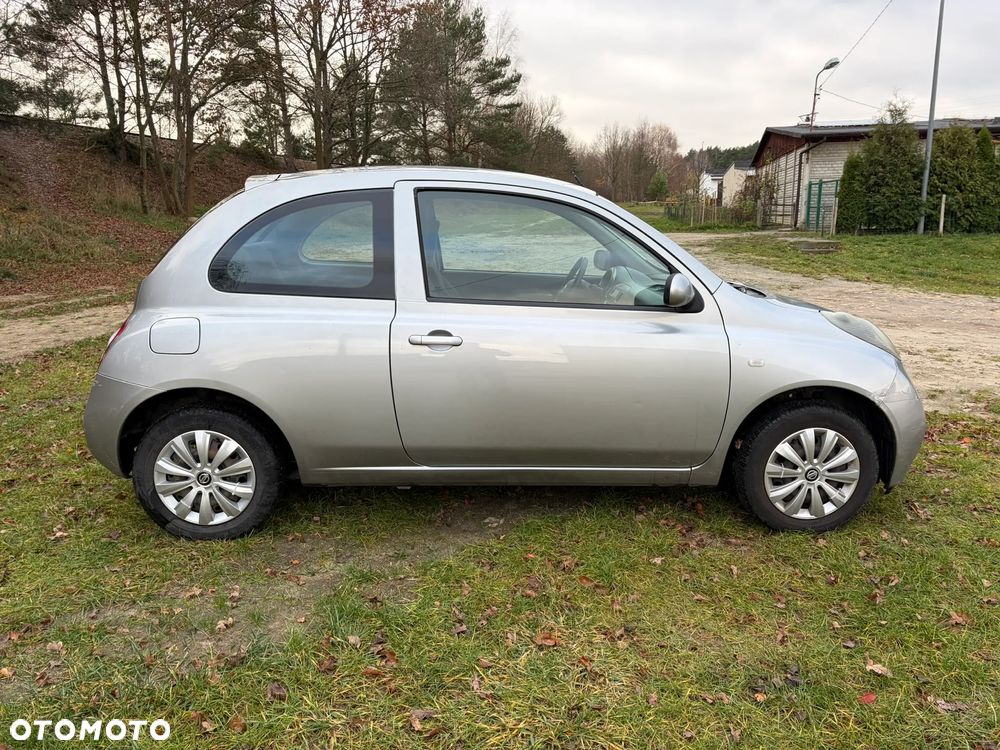 Nissan Micra - 2