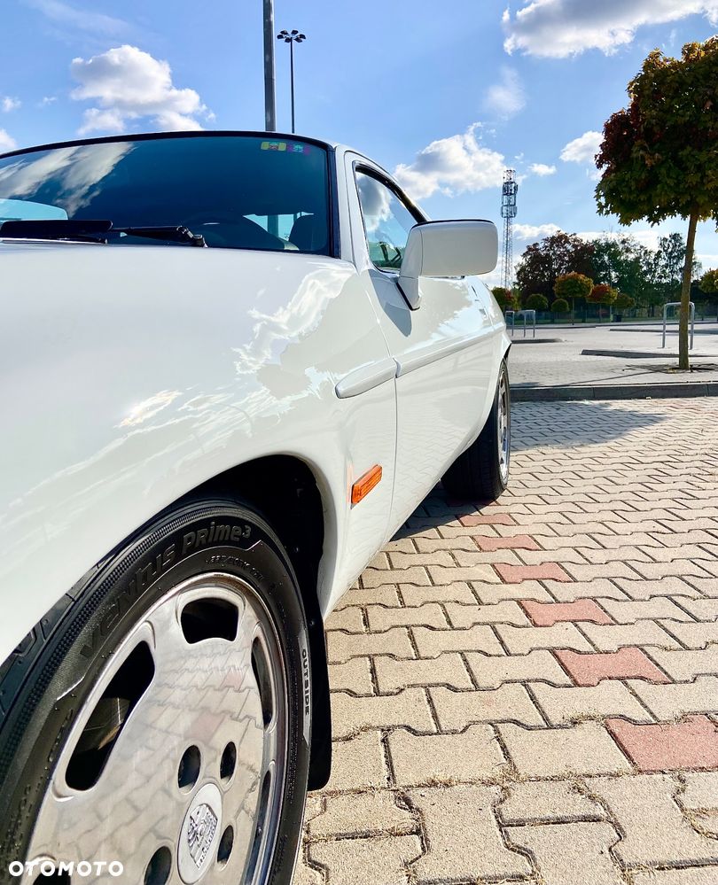 Porsche 928 - 7