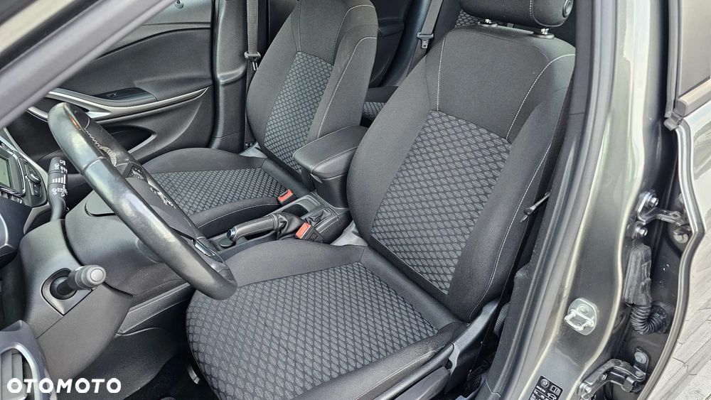Opel Astra 1.2 T Edition S&S - 10