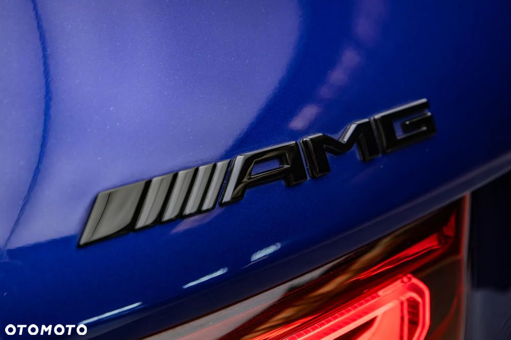 Mercedes-Benz GLB AMG 35 mHEV 4-Matic 8G-DCT - 41