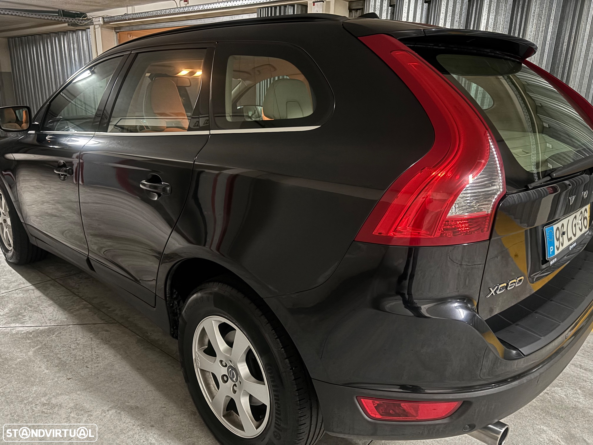 Volvo XC 60 2.0 D3 Drive Momentum - 2
