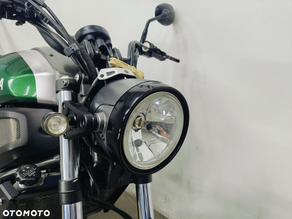 Yamaha XSR - 4