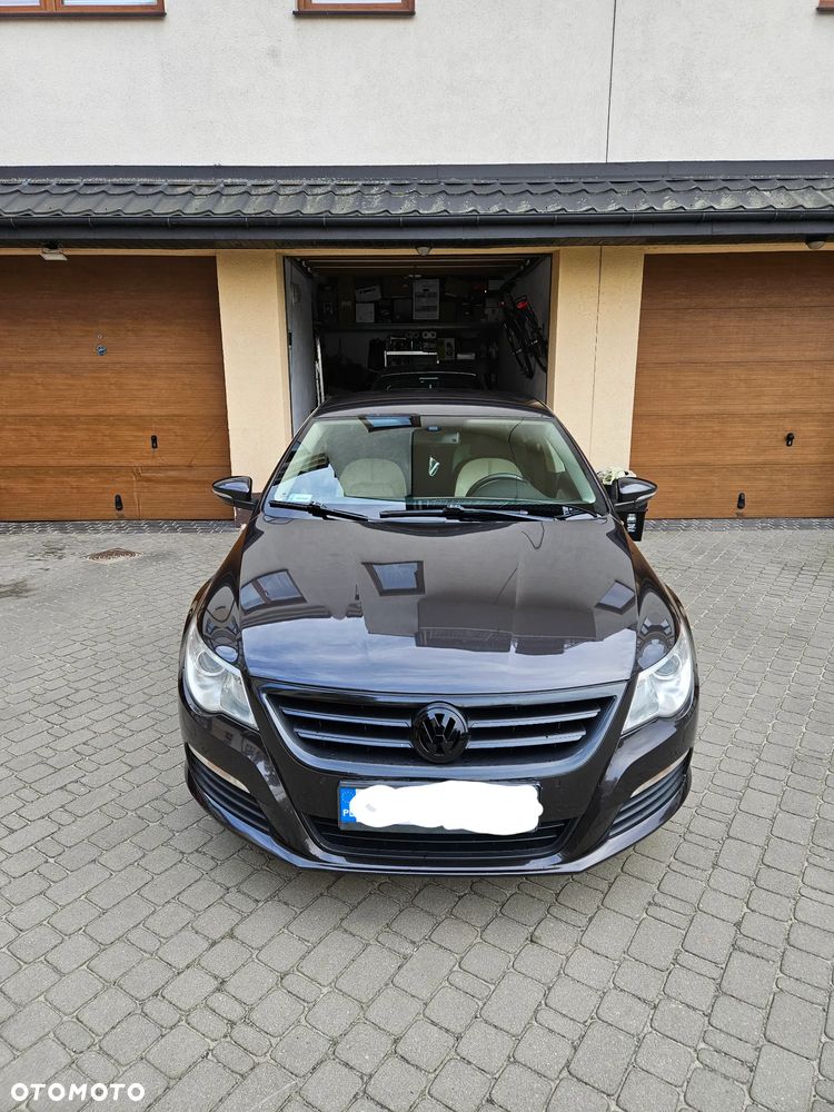 Volkswagen Passat CC - 2