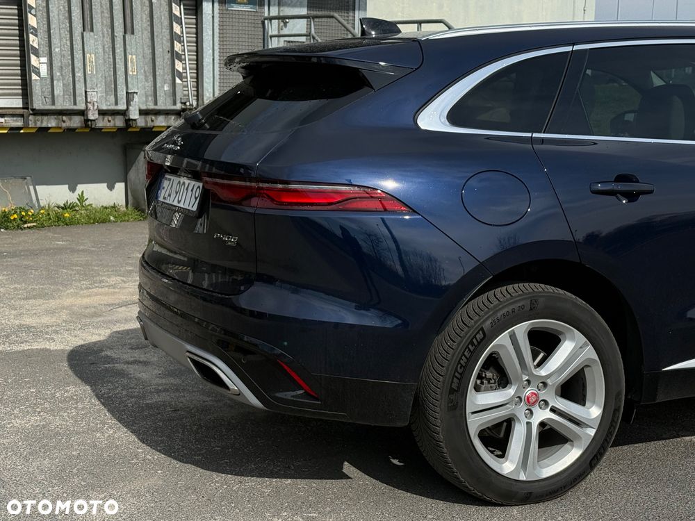 Jaguar F-Pace 3.0 P400 mHEV AWD HSE - 12