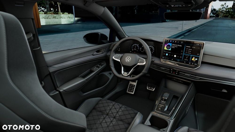 Volkswagen Golf - 10