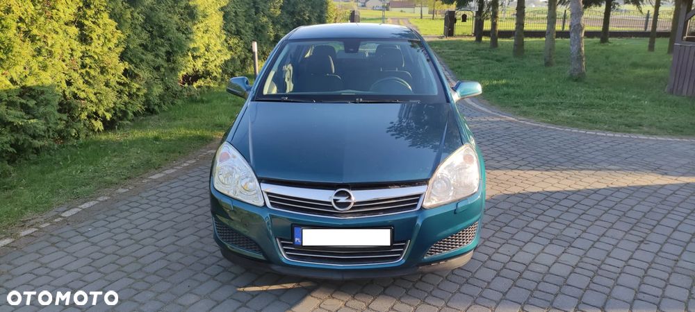 Opel Astra - 4