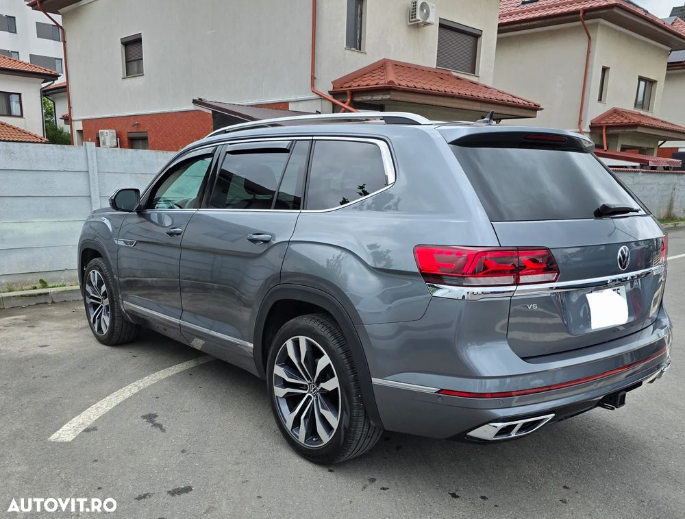 Volkswagen Atlas - 2