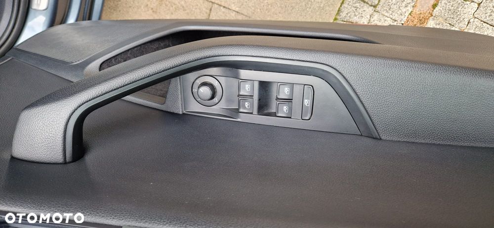 Skoda Superb 2.0 TDI DSG Ambition - 10