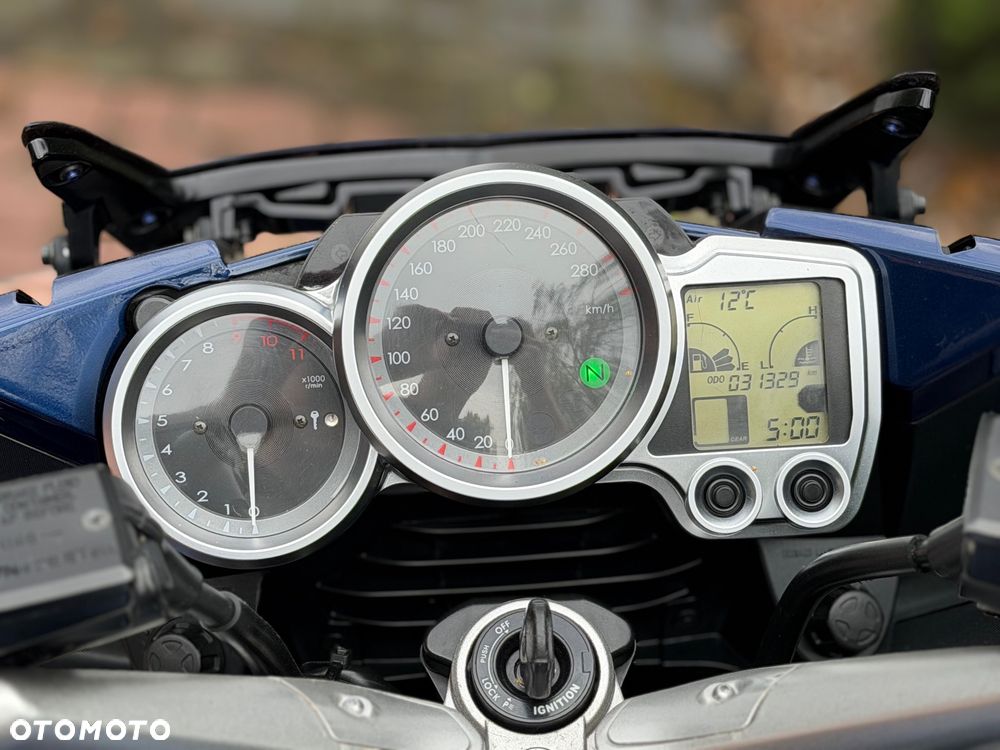 Yamaha FJR - 28
