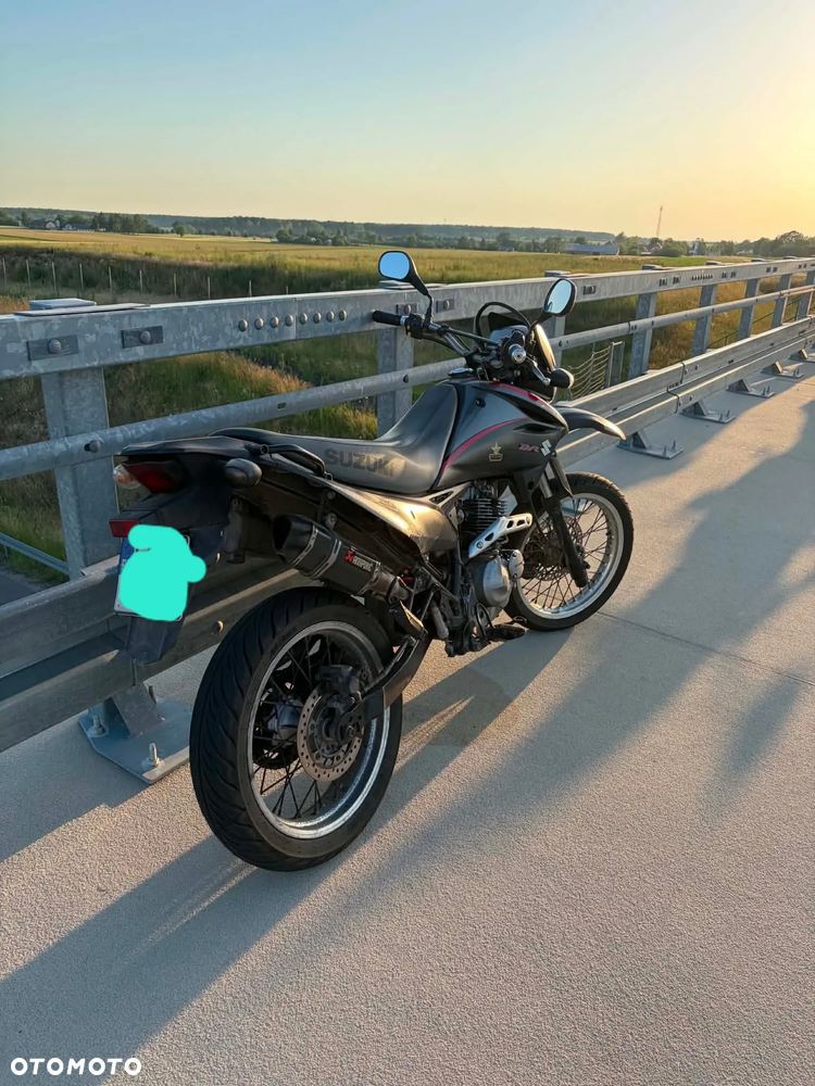Suzuki DR - 4