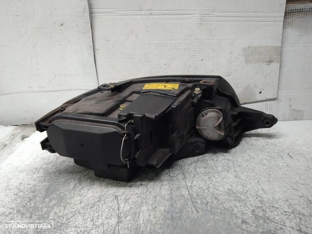 FAROL ESQUERDO AUDI TT 1998 - 1