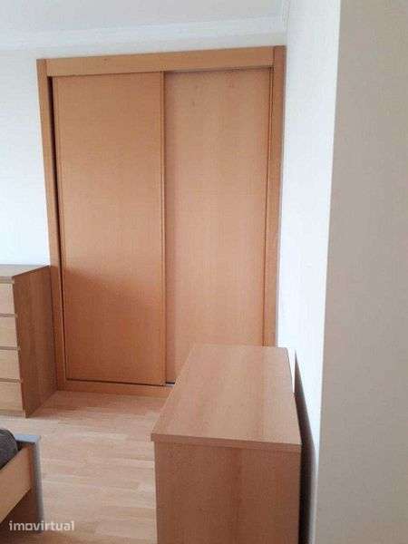 Apartamento T1 para arrendamento - Fátima - Grande imagem: 5/10