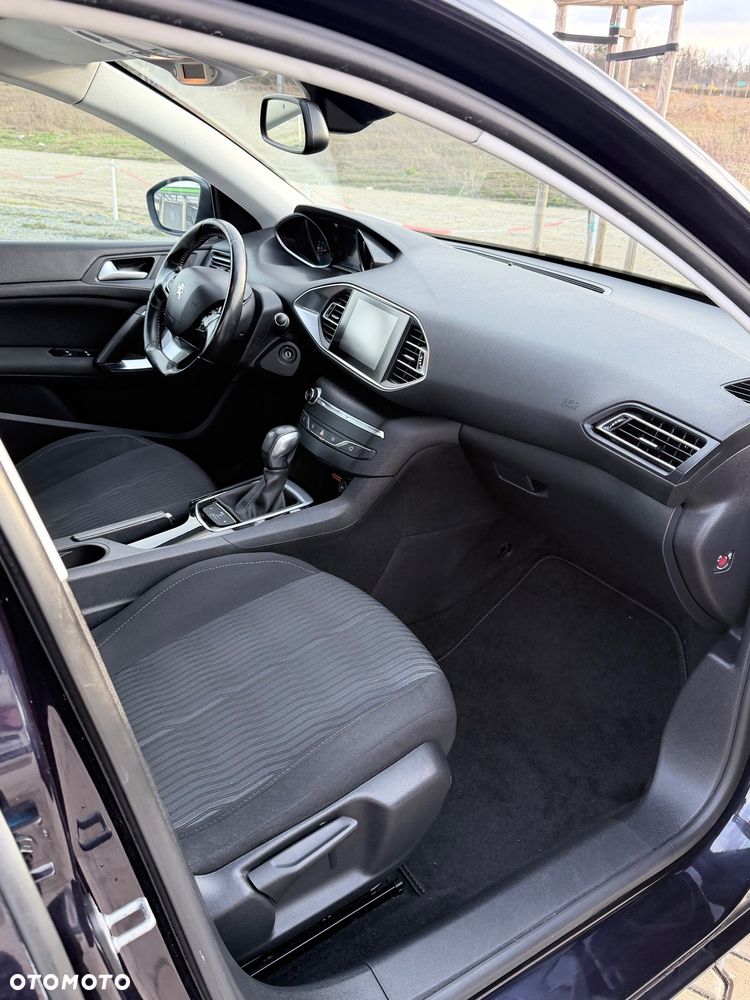 Peugeot 308 1.6 BlueHDi Active S&S - 16