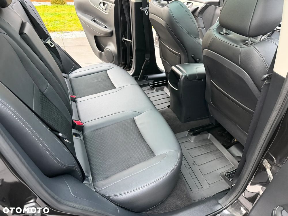 Nissan Qashqai 1.6 DIG-T Tekna - 13