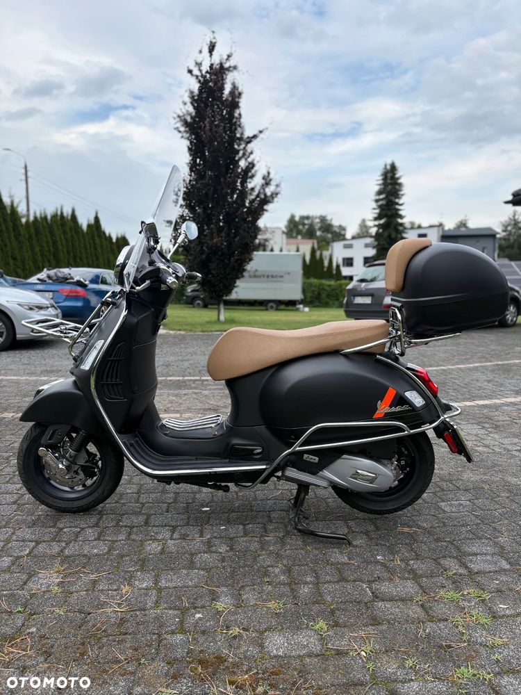 Vespa GTS - 12