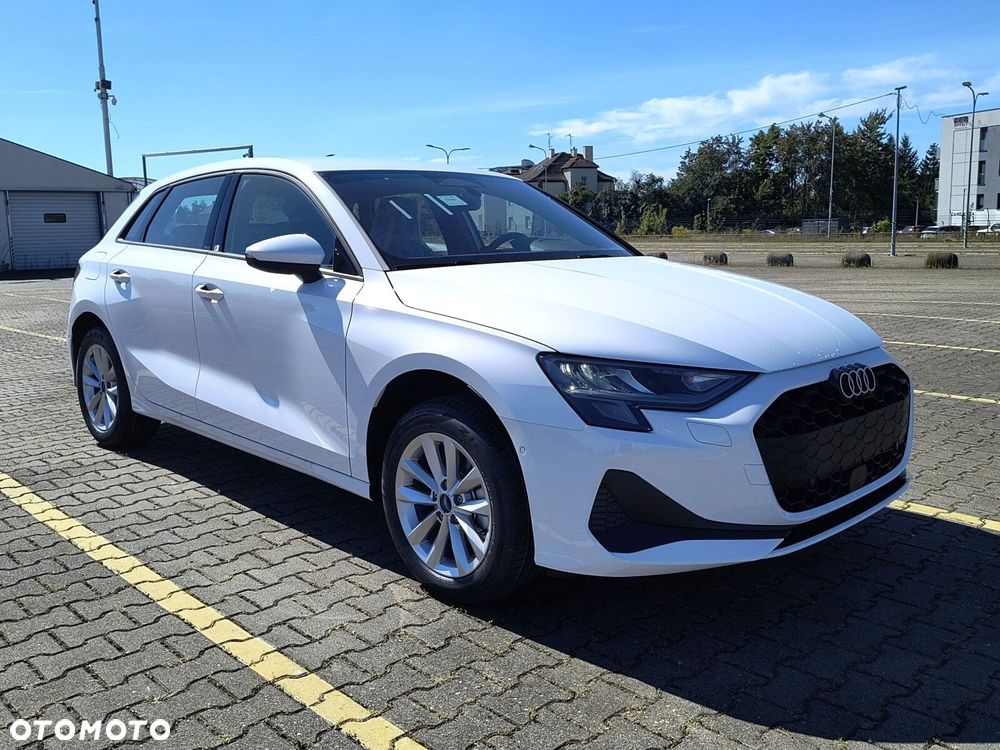 Audi A3 Sportback - 6