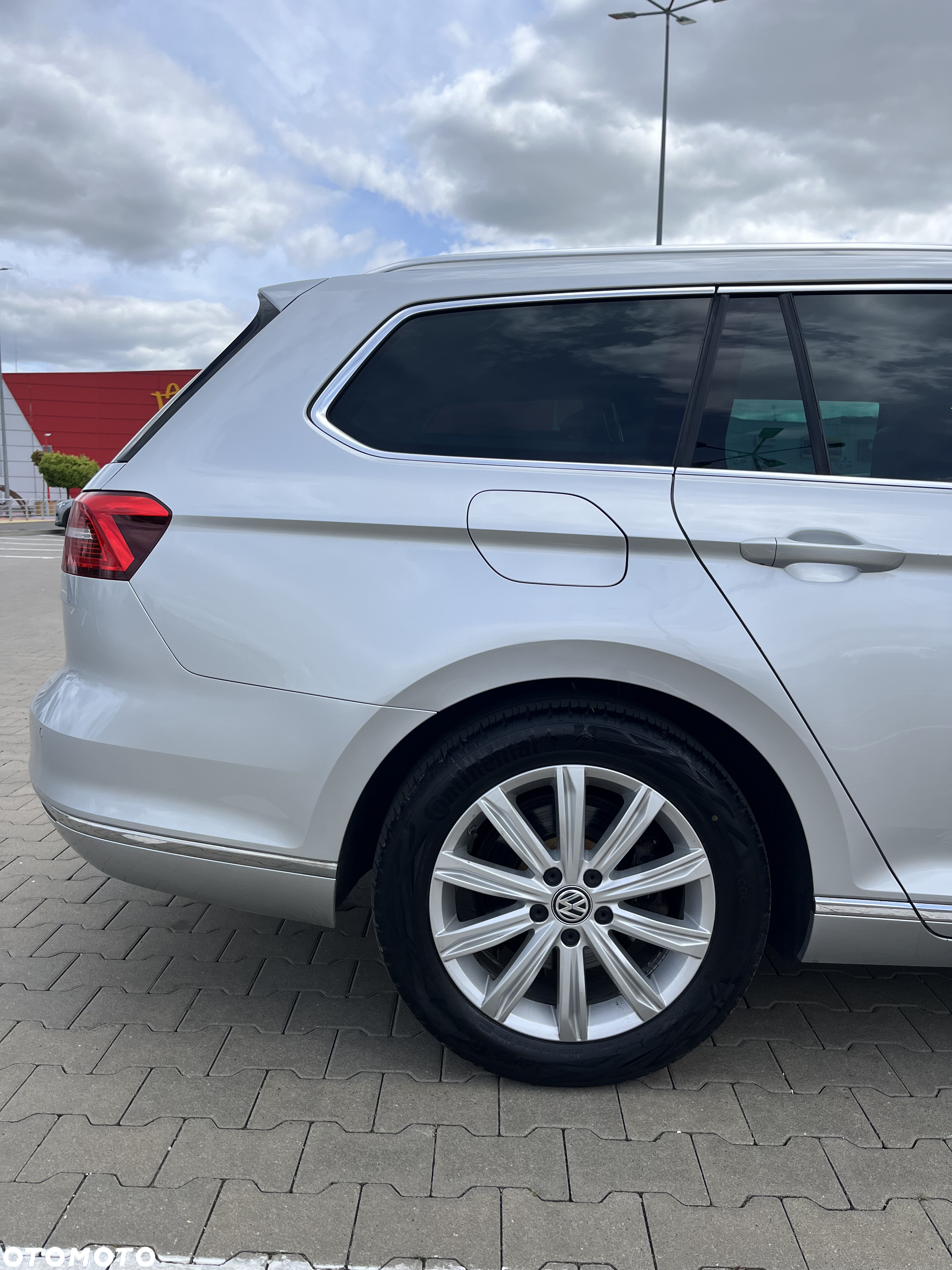 Volkswagen Passat 2.0 TDI BMT Highline DSG - 10