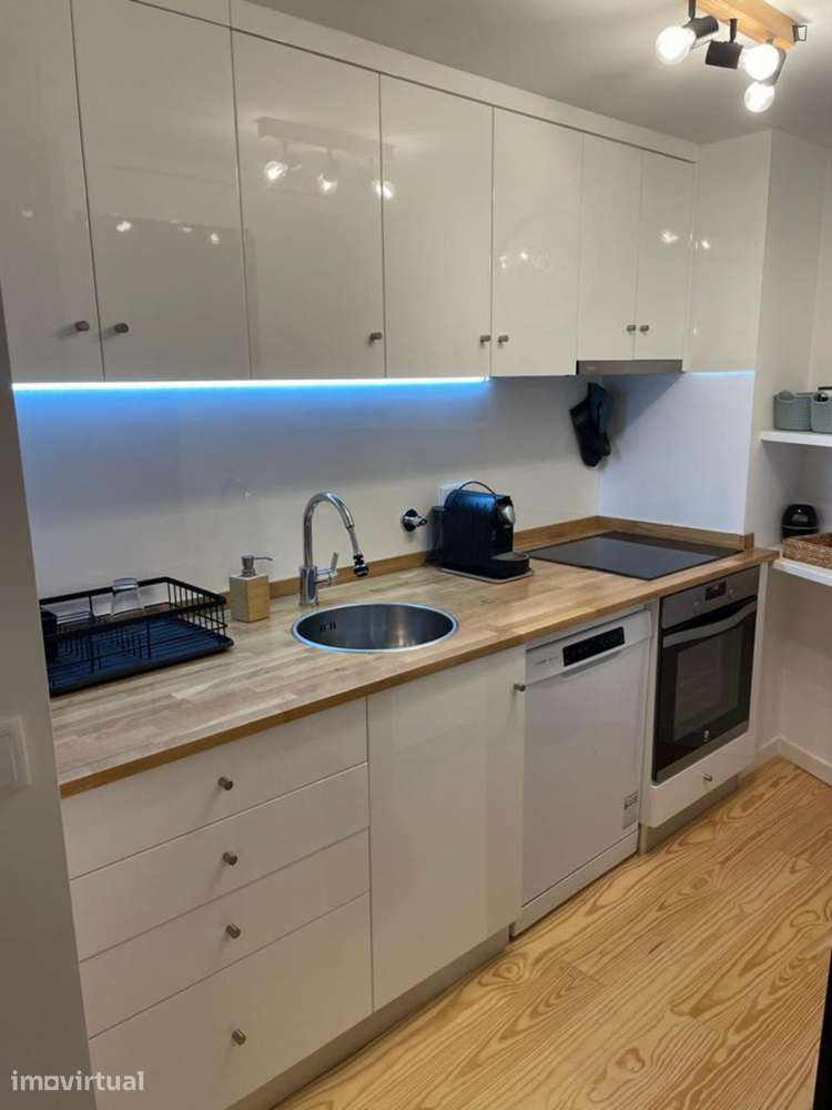 Apartamento com 1 quartos - localizado em Leça da Palmeira Porto - Grande imagem: 2/17