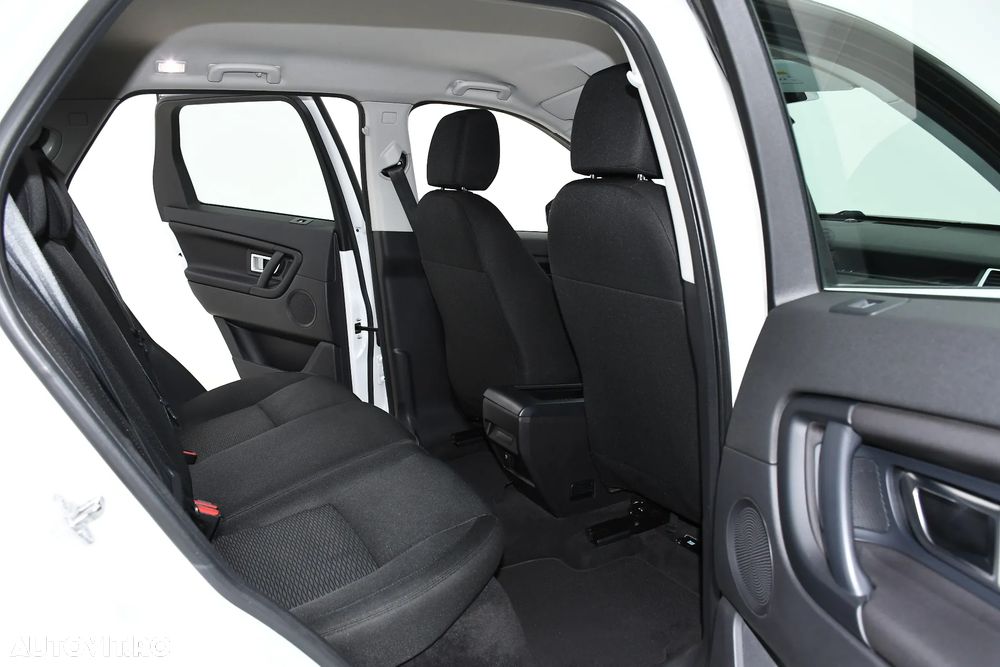 Land Rover Discovery Sport - 7