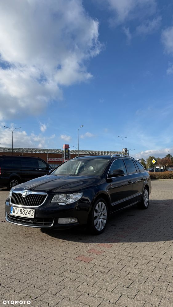 Skoda Superb 3.6 FSI 4x4 Platinum DSG - 5