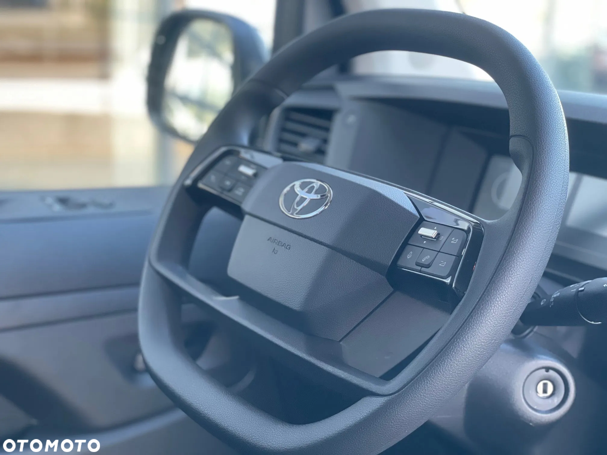 Toyota Proace - 17