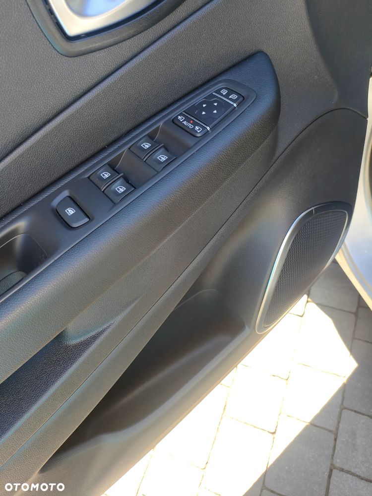 Renault Captur - 18