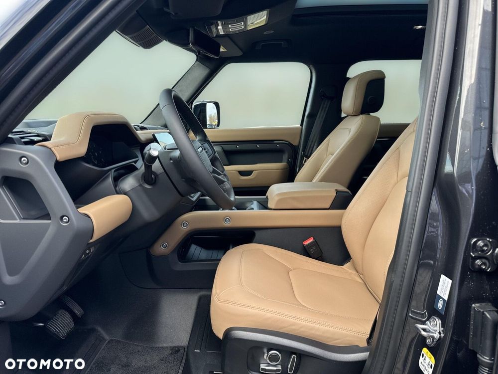 Land Rover Defender 3.0 D350 mHEV X-Dynamic HSE - 11