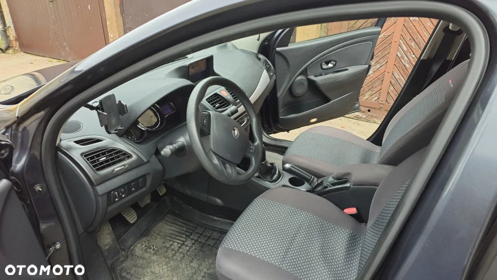 Renault Fluence 1.6 16V Color Edition - 5