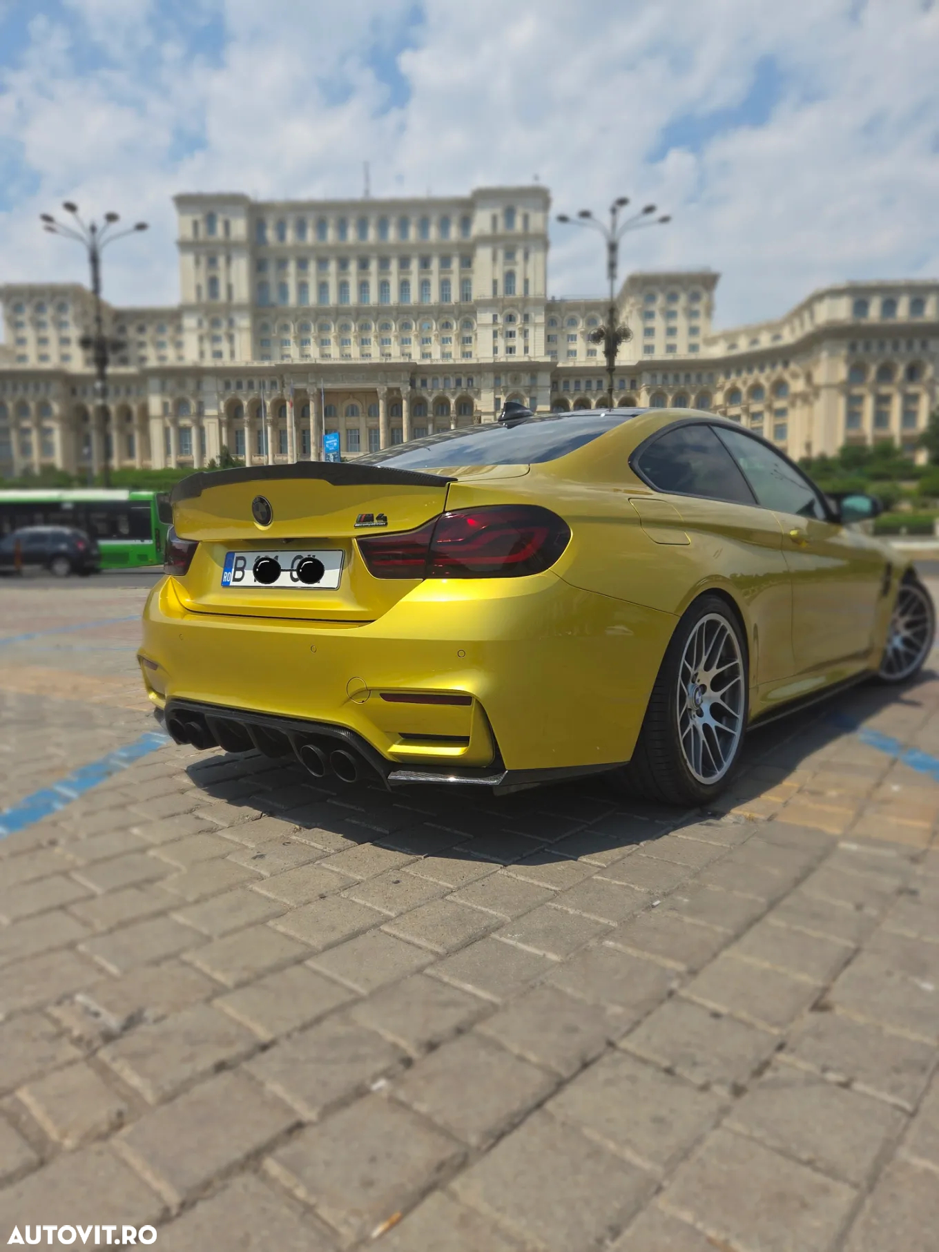 BMW M4 CS - 14