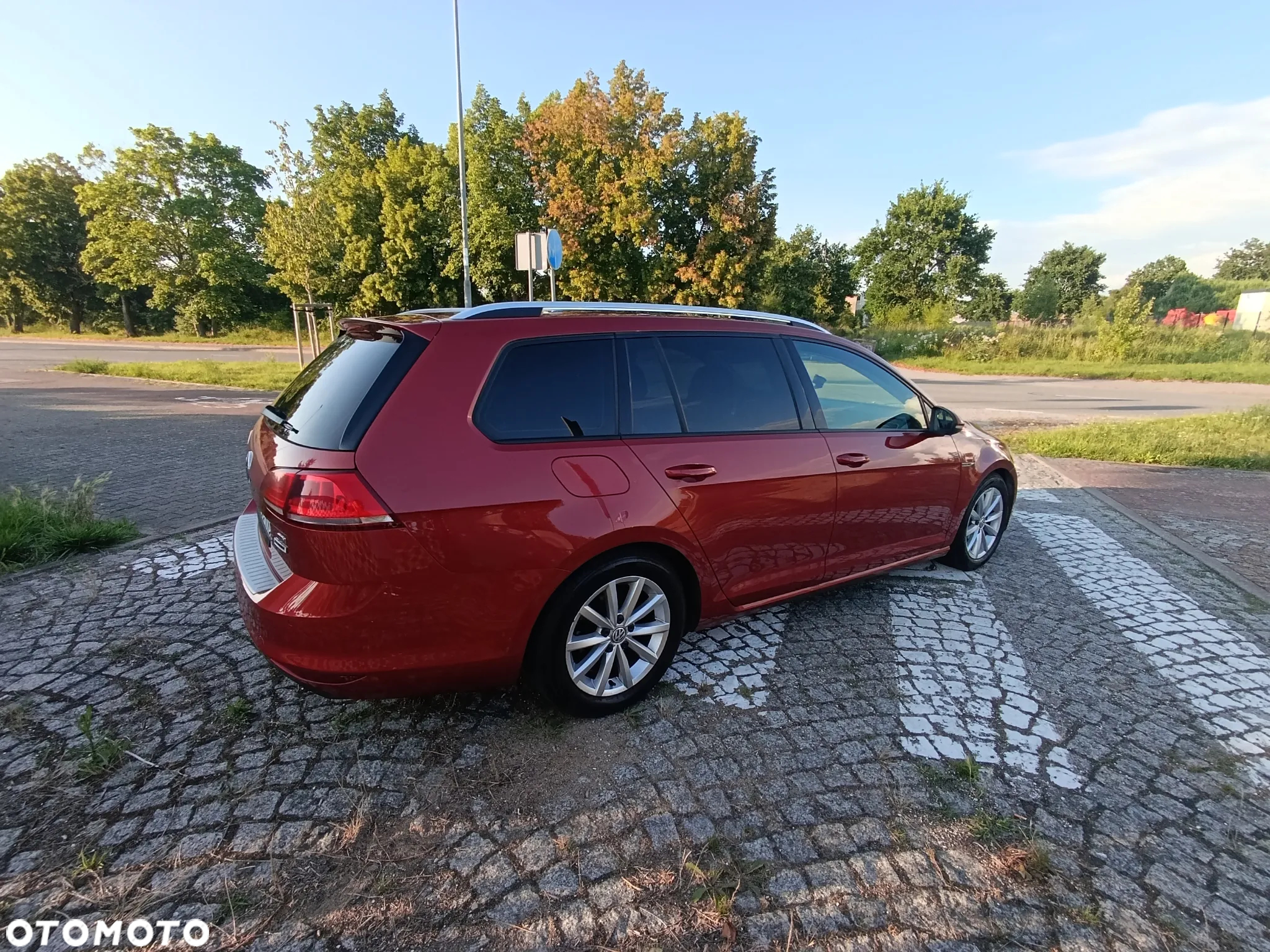 Volkswagen Golf VII 1.6 TDI BMT Comfortline - 7