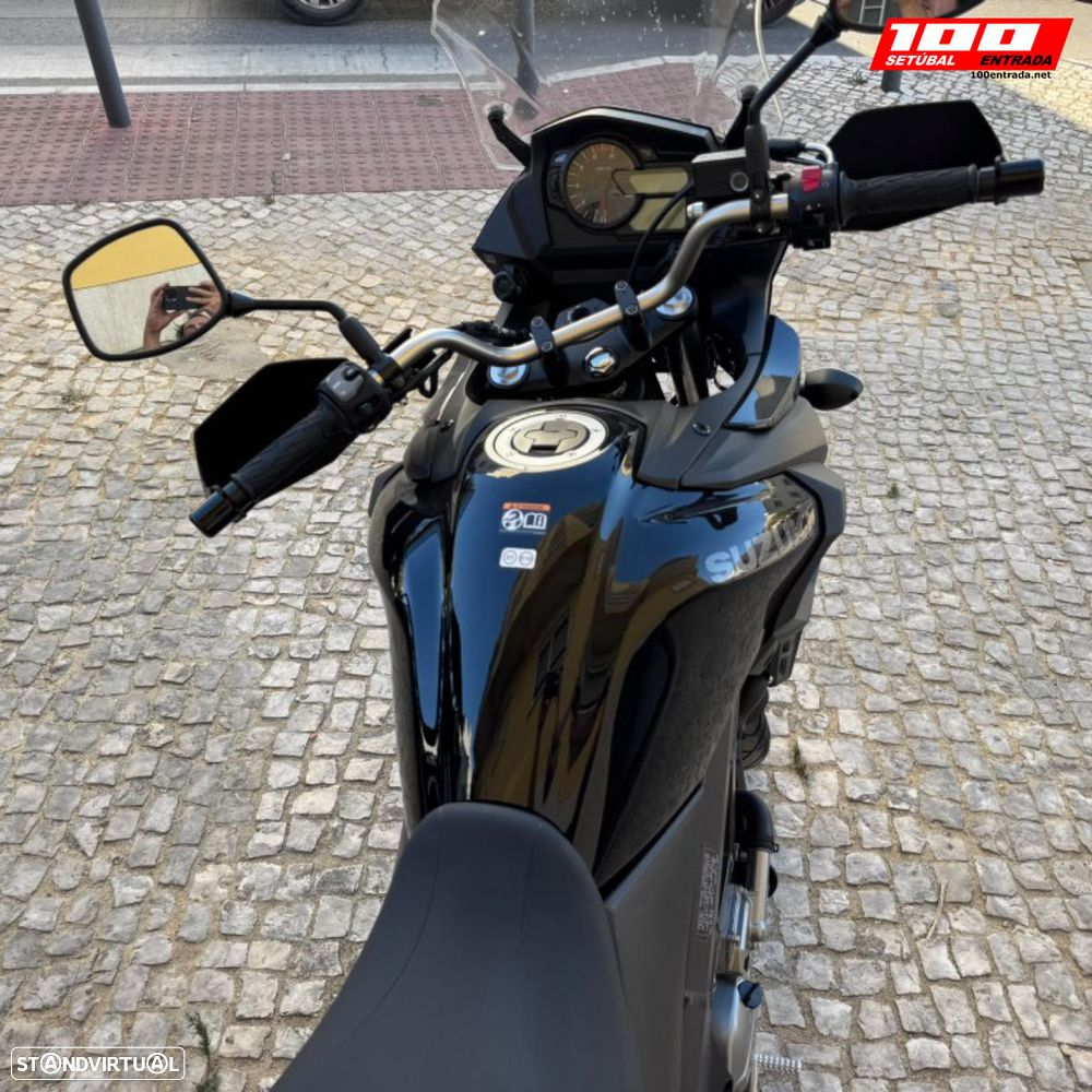 Suzuki DL V-STROM - 24