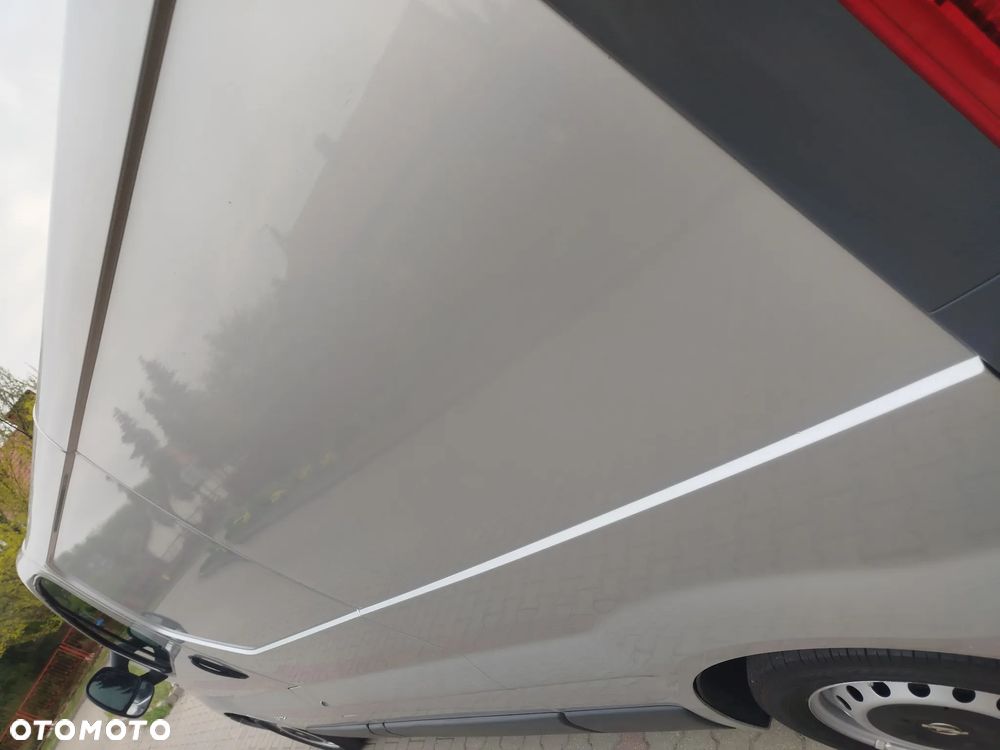 Renault Trafic - 28