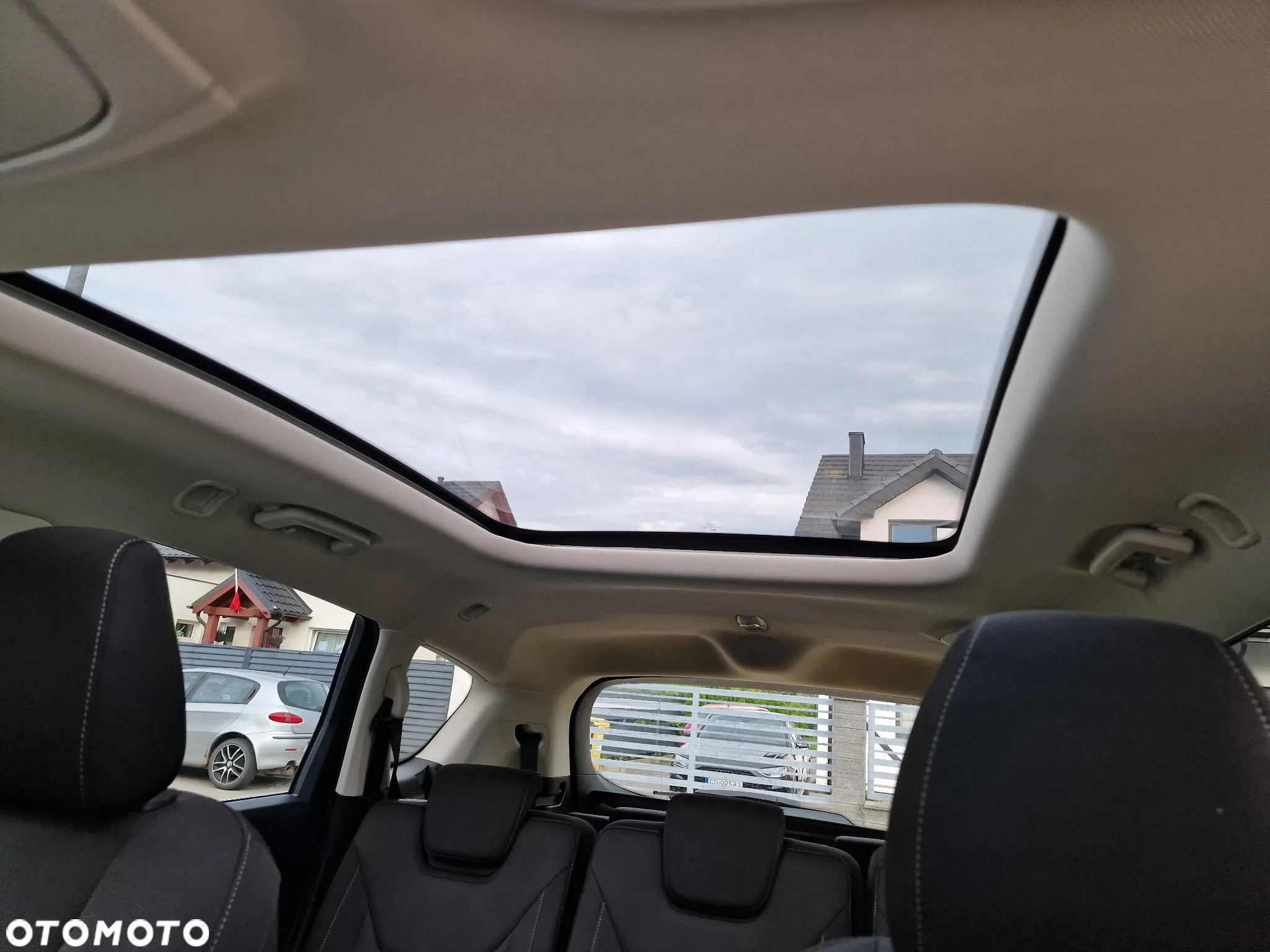 Ford S-Max 2.0 TDCi Titanium - 26