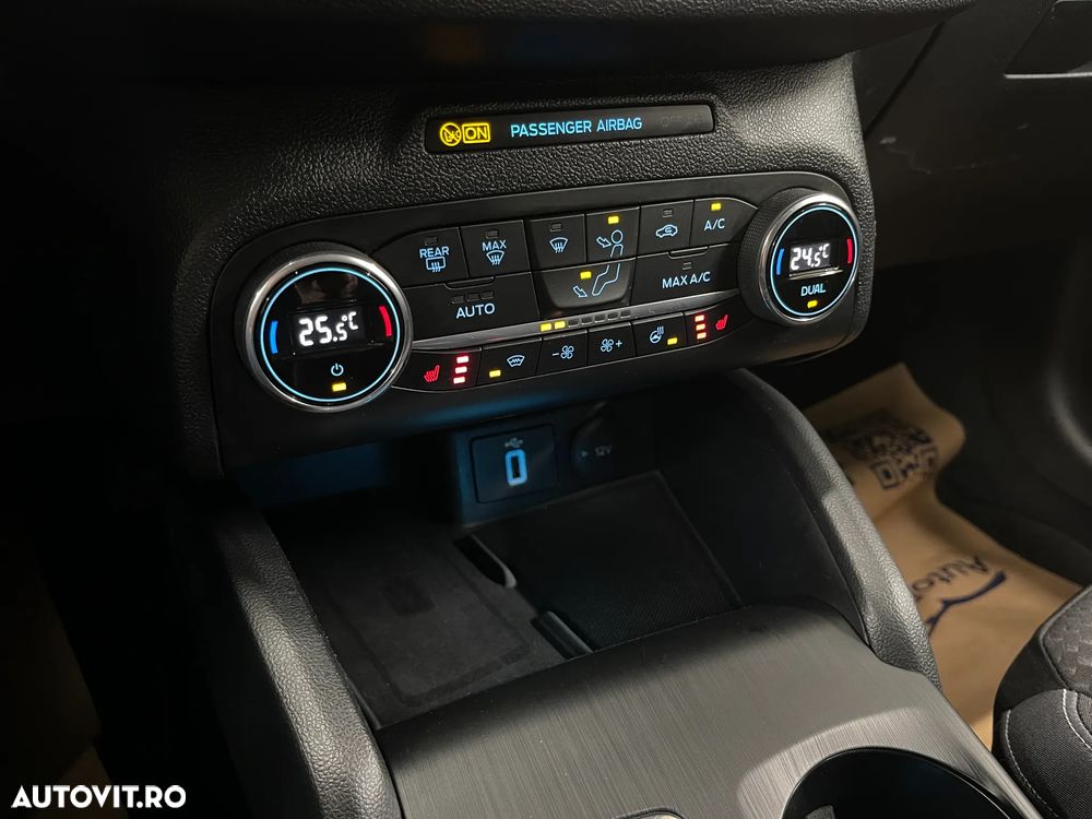 Ford Focus 1.5 EcoBlue Connected - 20