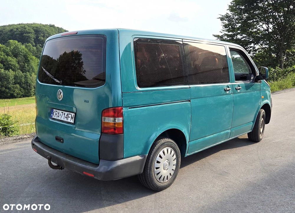 Volkswagen Transporter - 4
