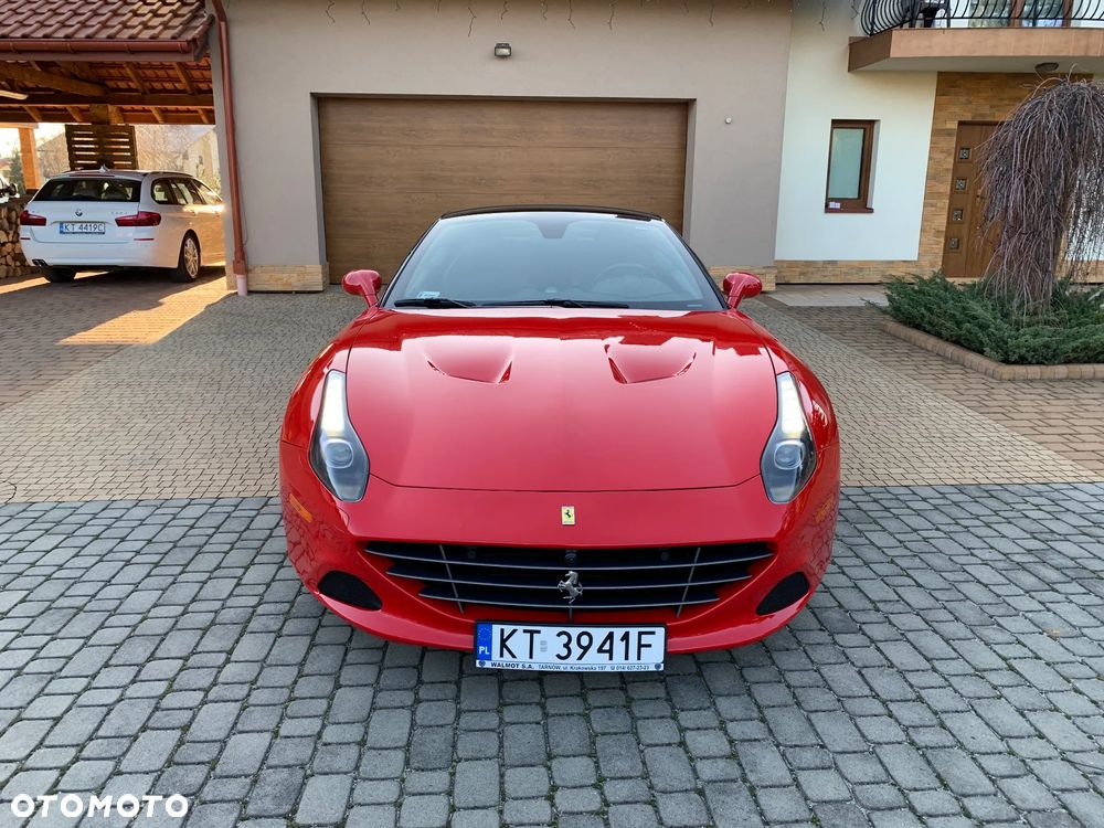 Ferrari California T - 4