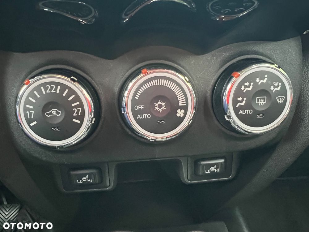 Mitsubishi ASX 1.6 2WD Diamant Edition - 20
