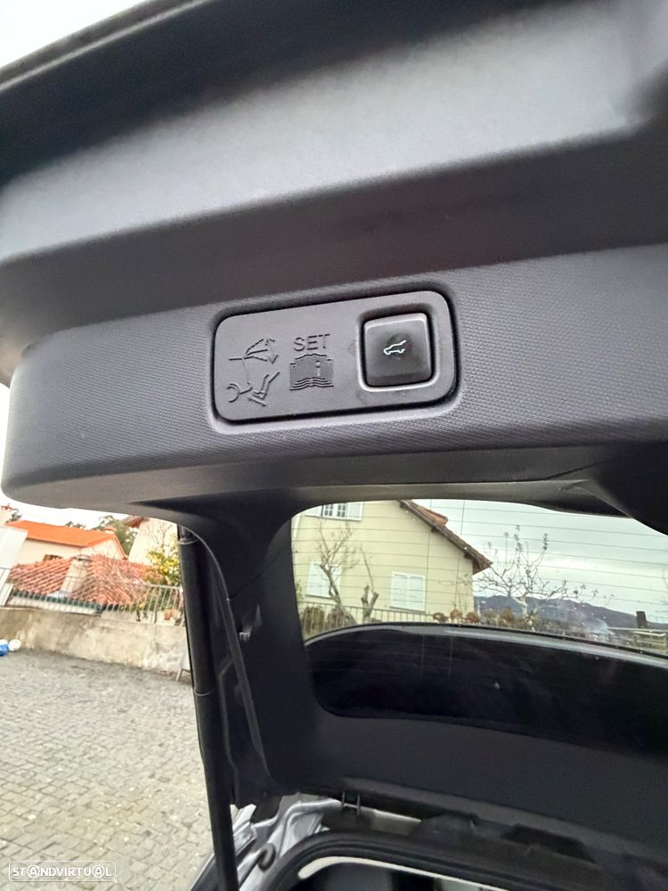 Ford Mustang Mach-E Standard AWD - 7