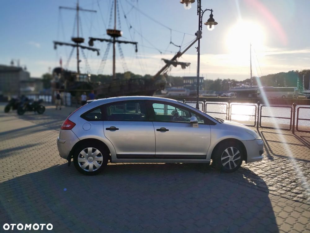 Citroën C4 1.6 HDi X - 10