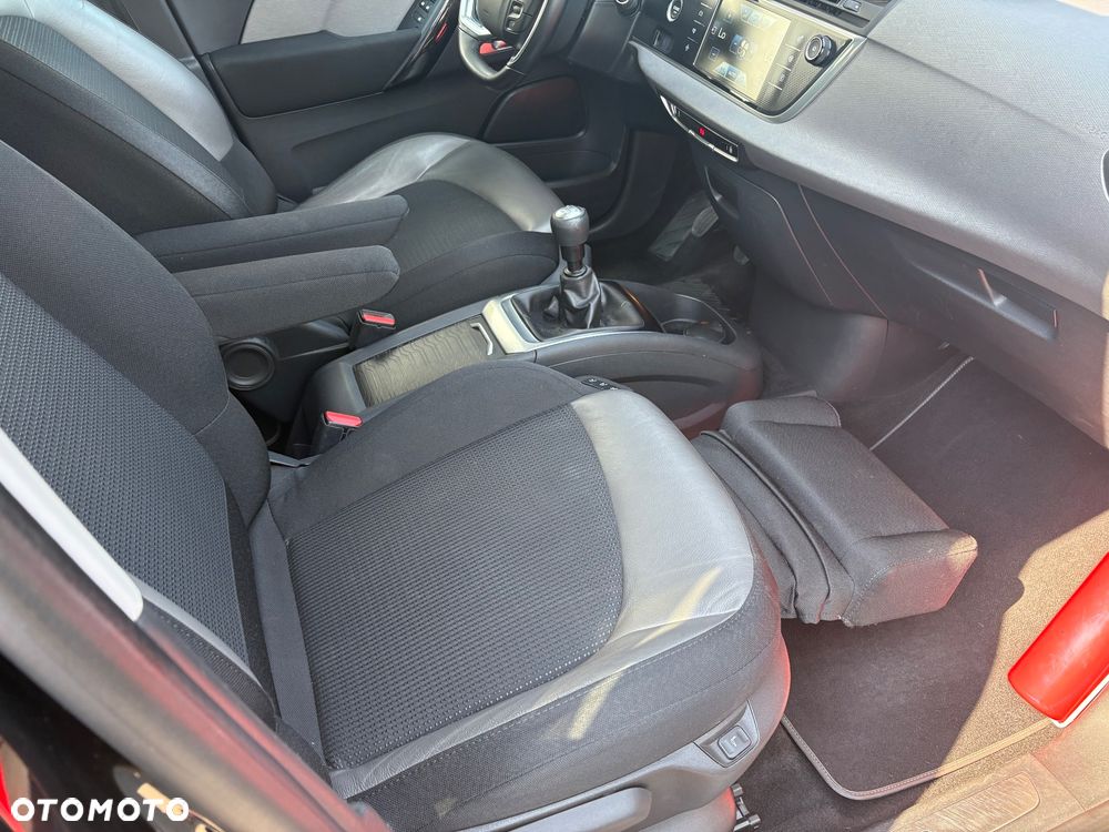 Citroën C4 Picasso 1.6 e-HDi Exclusive - 32