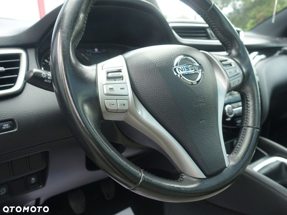 Nissan Qashqai 1.5 dCi N-Connecta EU6 - 20