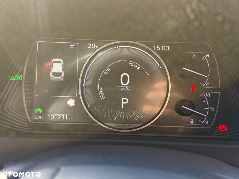 Lexus UX 250h (E-FOUR) Luxury Line - 14