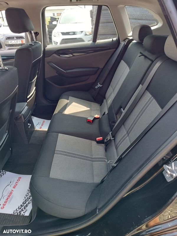 BMW X1 xDrive18d Sport Line - 8