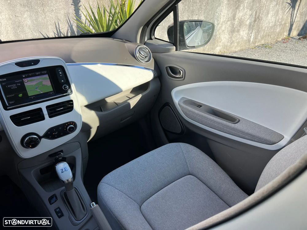 Renault Zoe (c/ Bateria) Limited 40 - 12