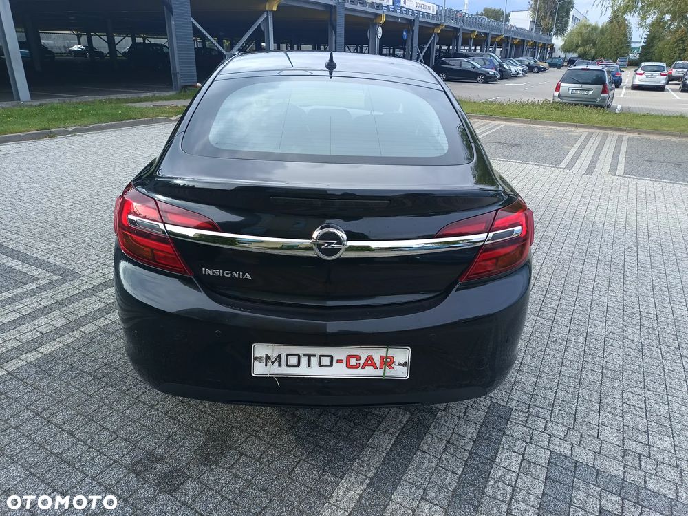 Opel Insignia 1.4 T Cosmo S&S - 5