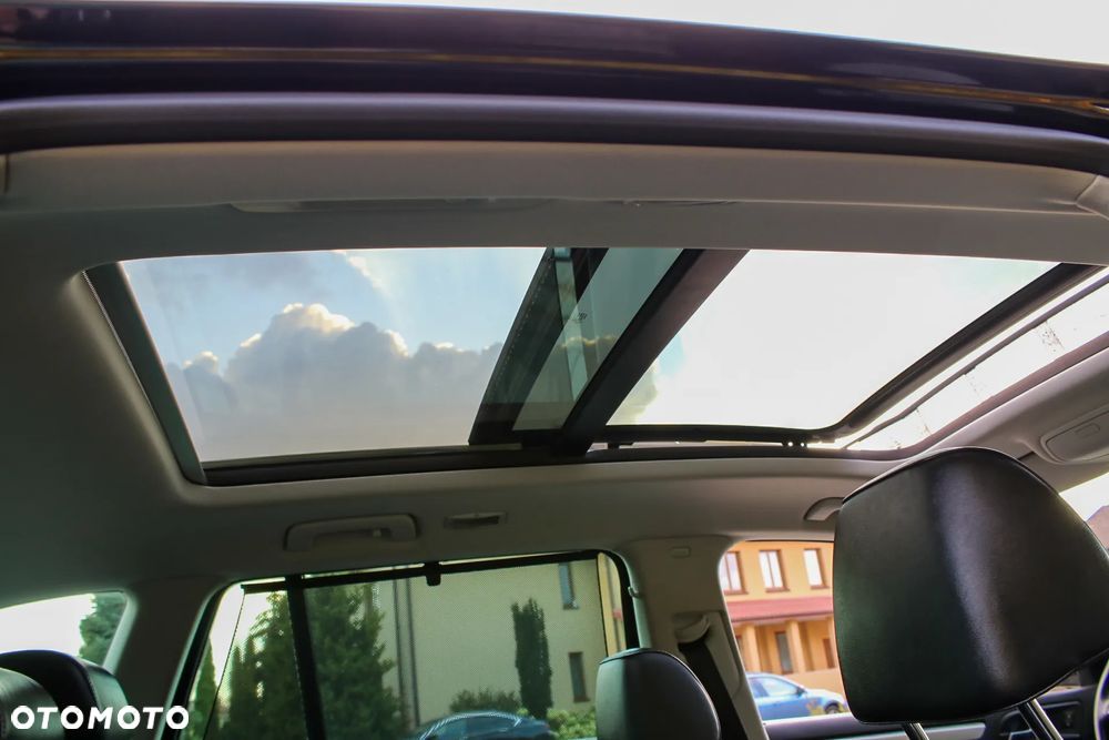 Skoda Superb Combi 2.0 TDI DSG L&K - 17