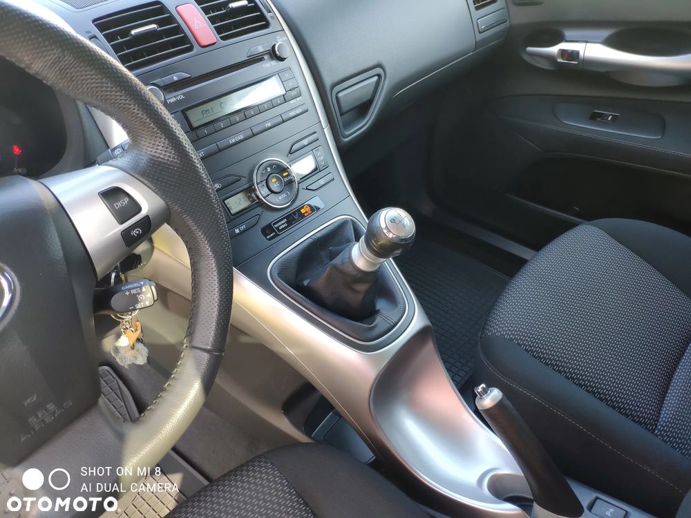Toyota Auris 1.6 Life+ - 36