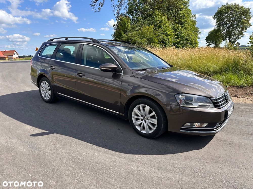 Volkswagen Passat 1.6 TDI Comfortline - 4