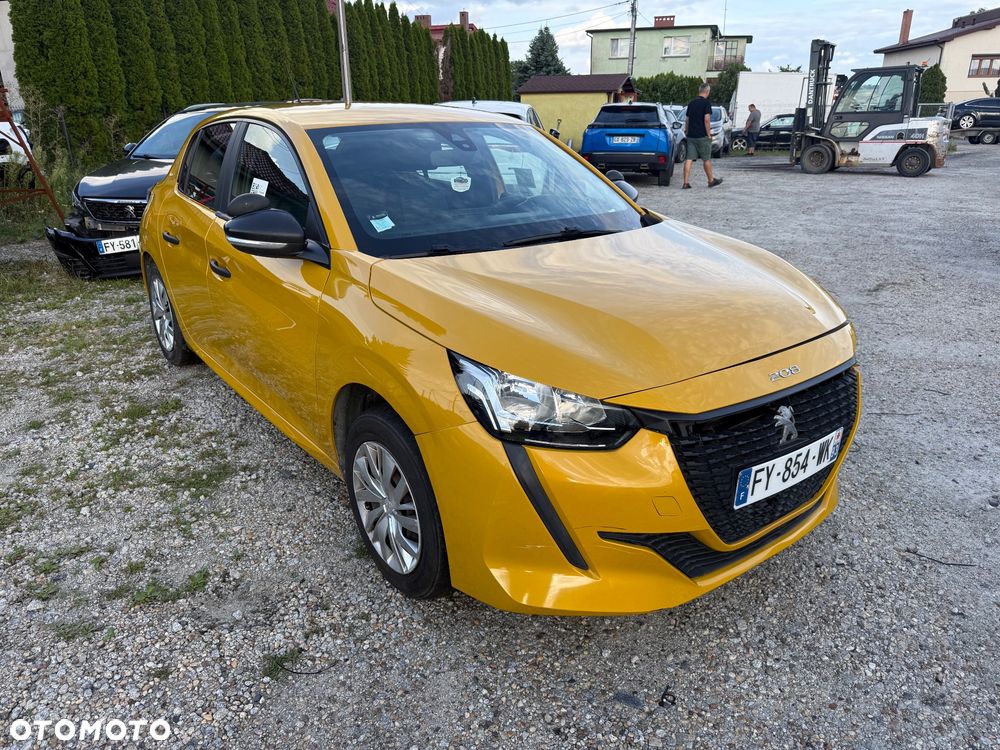 Peugeot 208 - 1