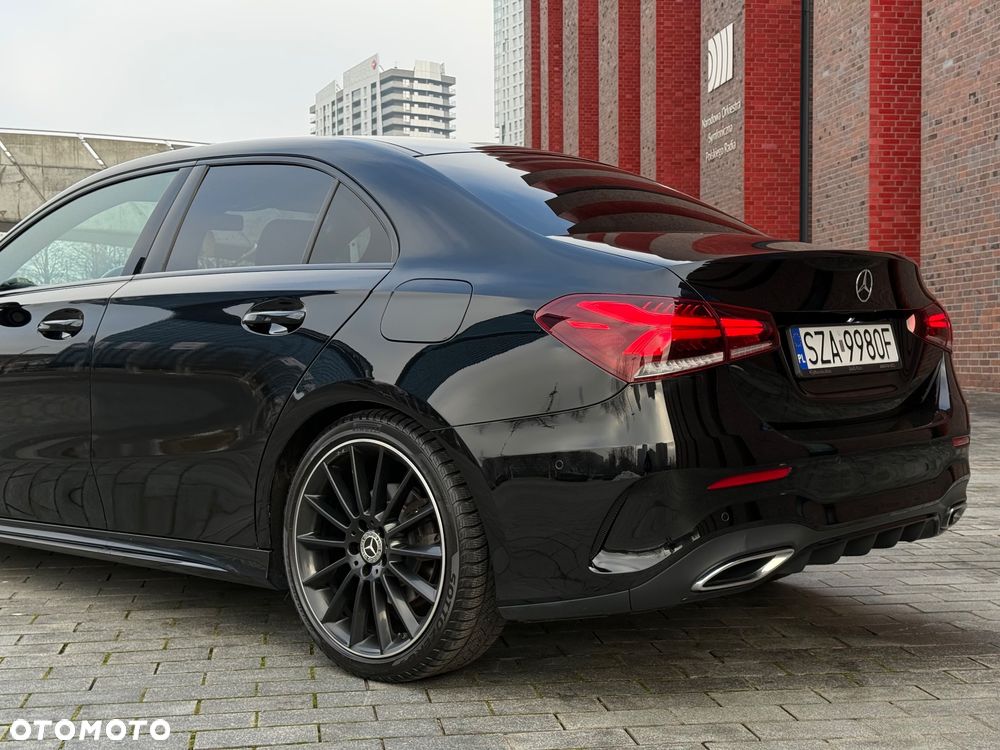 Mercedes-Benz Klasa A 220 d 4-Matic AMG Line 8G-DCT - 13